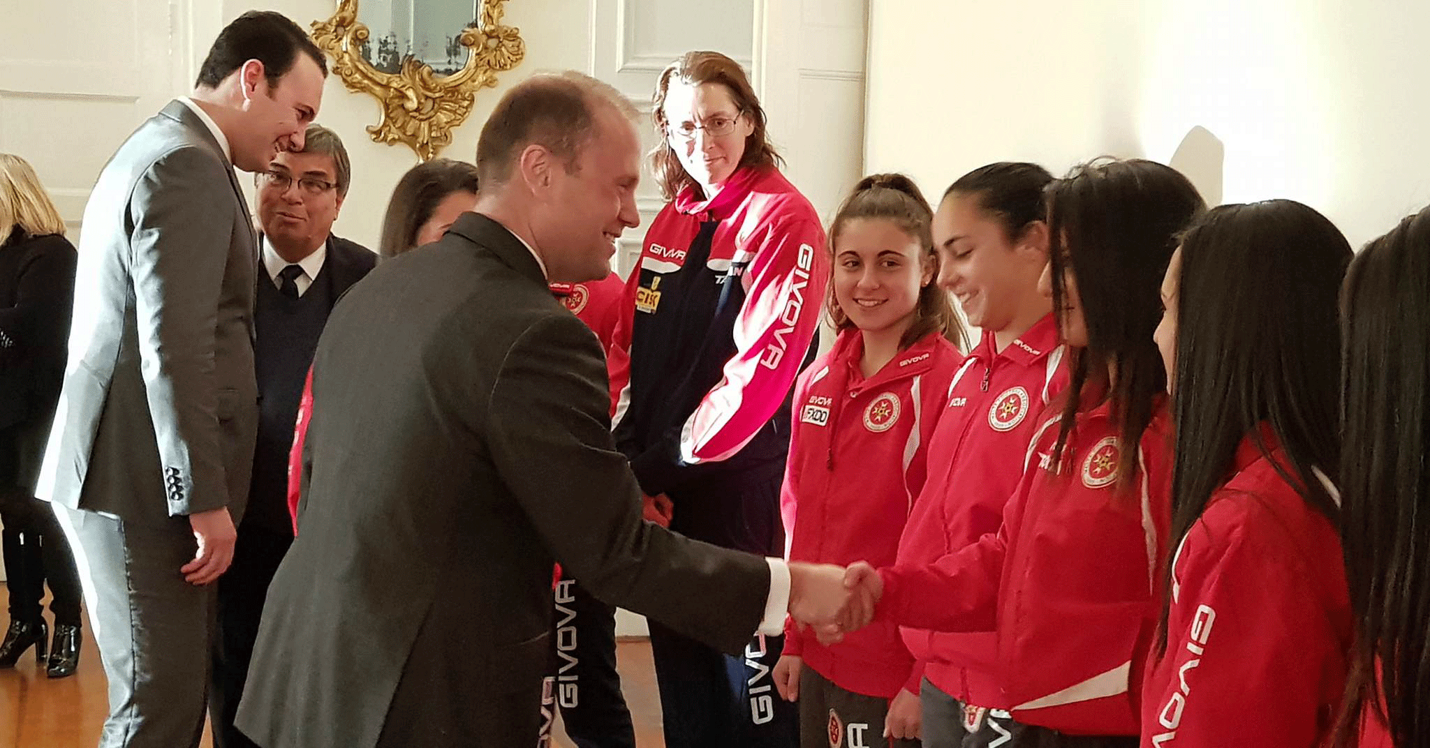 Su Ess G At Tim Nazzjonali Femminili Tal Futbol Ta Ta T Is Il Sena